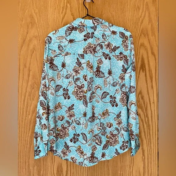 ๐ Liverpool Los Angeles Button Up Blouse - Picture 2 of 14